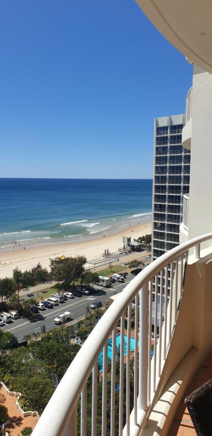 Stunning 2 Bedroom Ocean View Apartment Gold Coast Kültér fotó